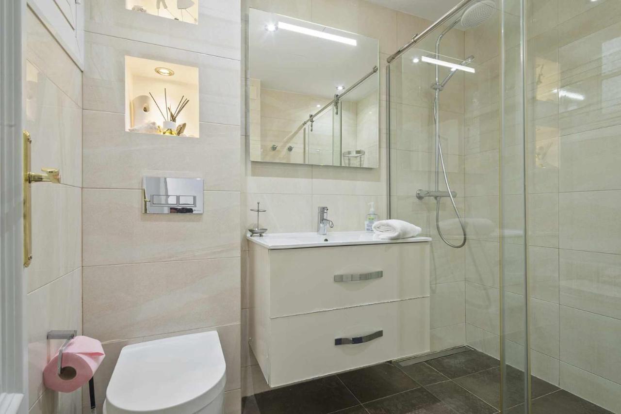 Apartment Marti บาร์เซโลนา ภายนอก รูปภาพ